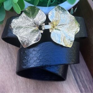 Mimi Di N Black Floral 1981 Signed Vintage Belt